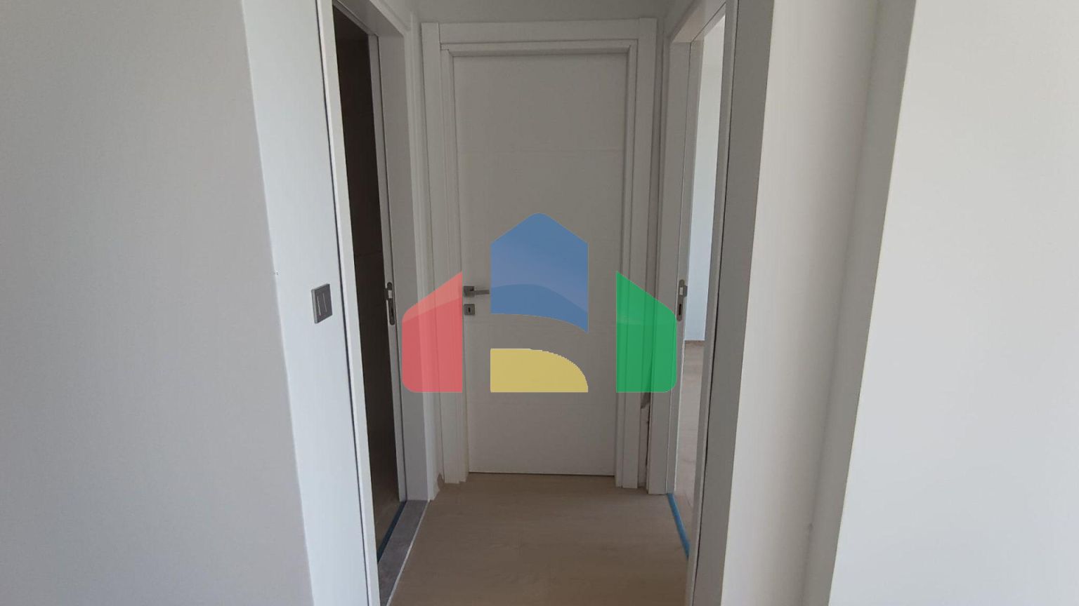 3-комнатная квартира 112 м2 в 800 метрах от моря в Фамагусте