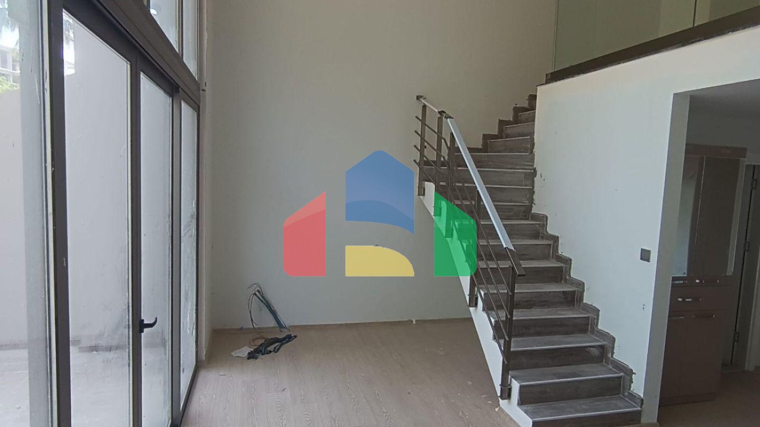 Квартира 1+1 Loft 92м2 с балконом 17 м2 в Фамагусте 