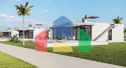 Роскошная вилла 3+1 (183 м2) с бассейном  в 100 метрах от пляжа