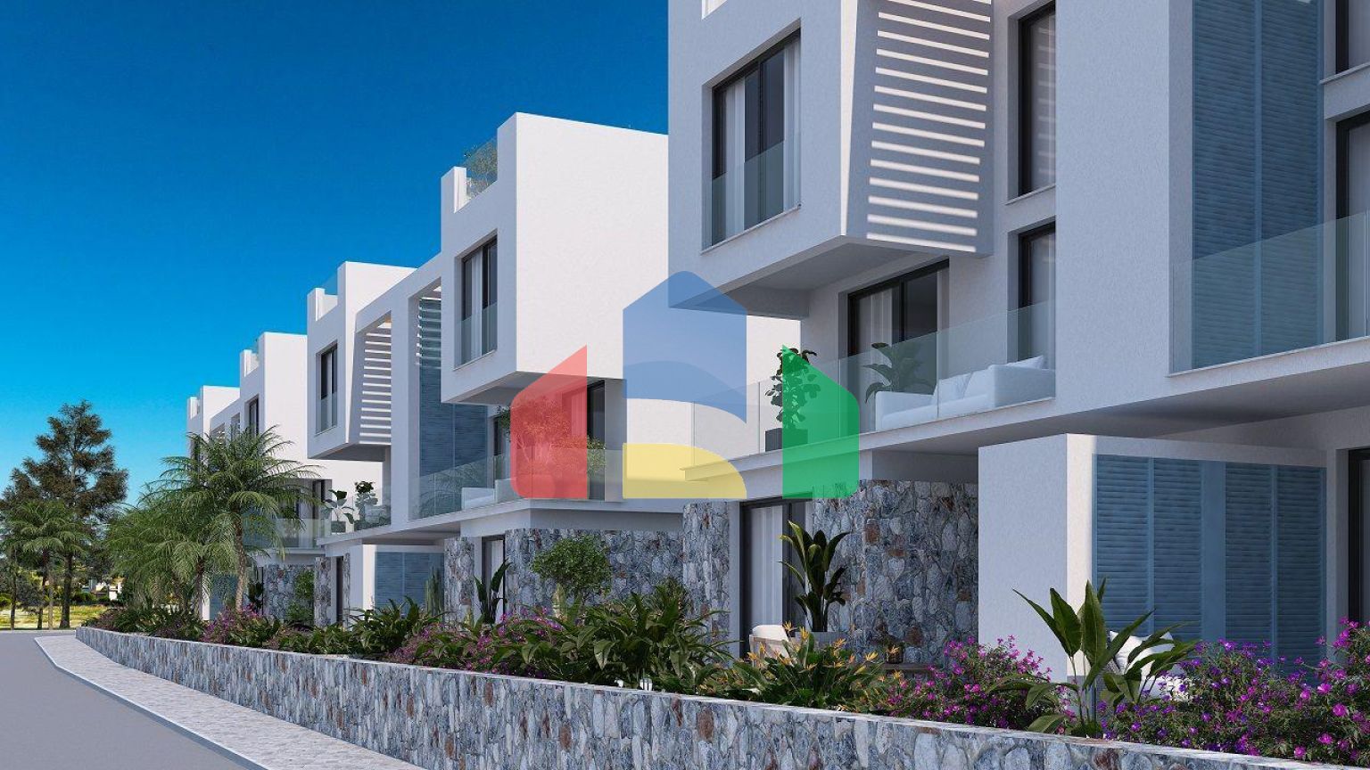 Двухкомнатная квартира 50 м2 + 10 м2 терраса  в 300 метрах от моря