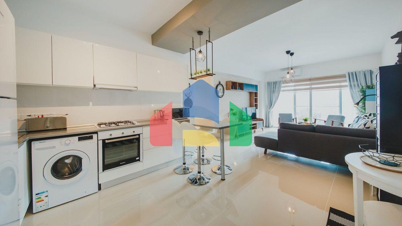 3-комнатные апартаменты 79 м2 с балконом 15 м2 в СПА-комплексе в 600 метрах от песчаного пляжа