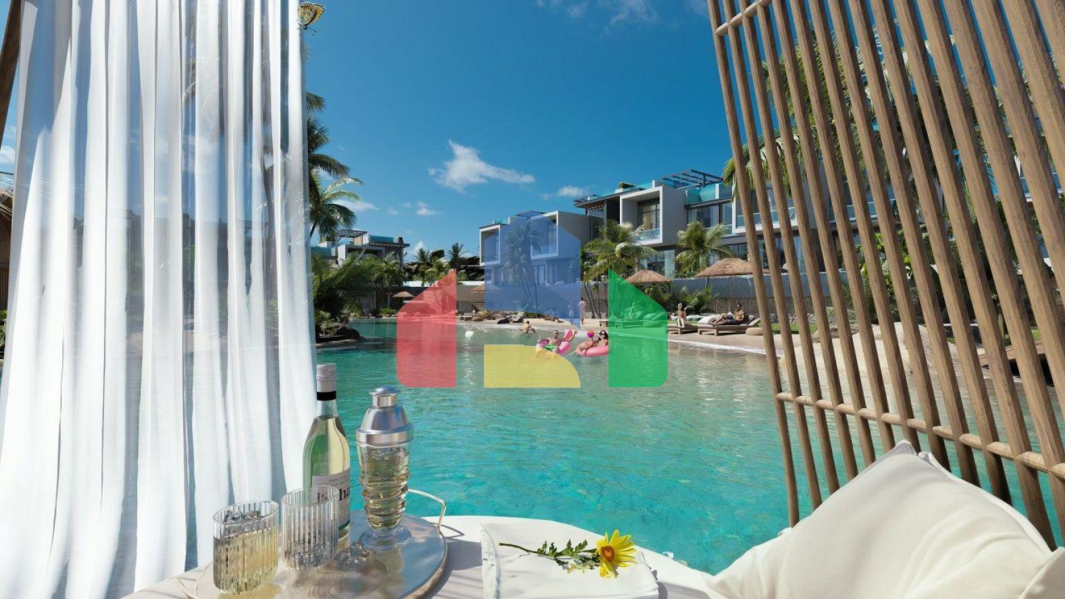 Студия Penthouse 37 м2 с частным бассейном 15  м2 в новом комплексе