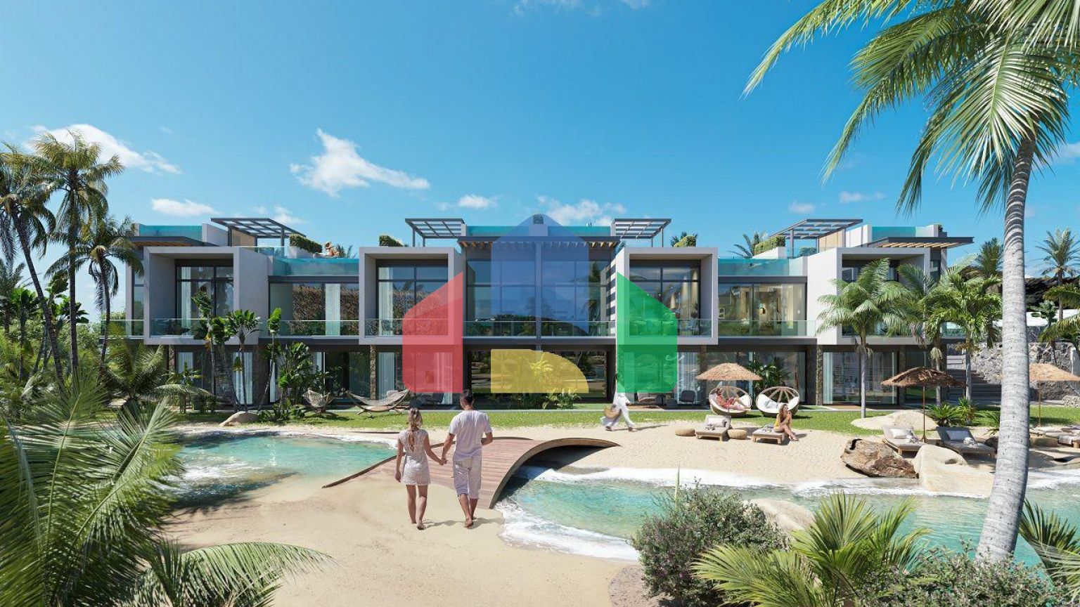 Двухкомнатная квартира 37 м2 с мезонином, террасой и бассейном в новом комплексе в Эсентепе