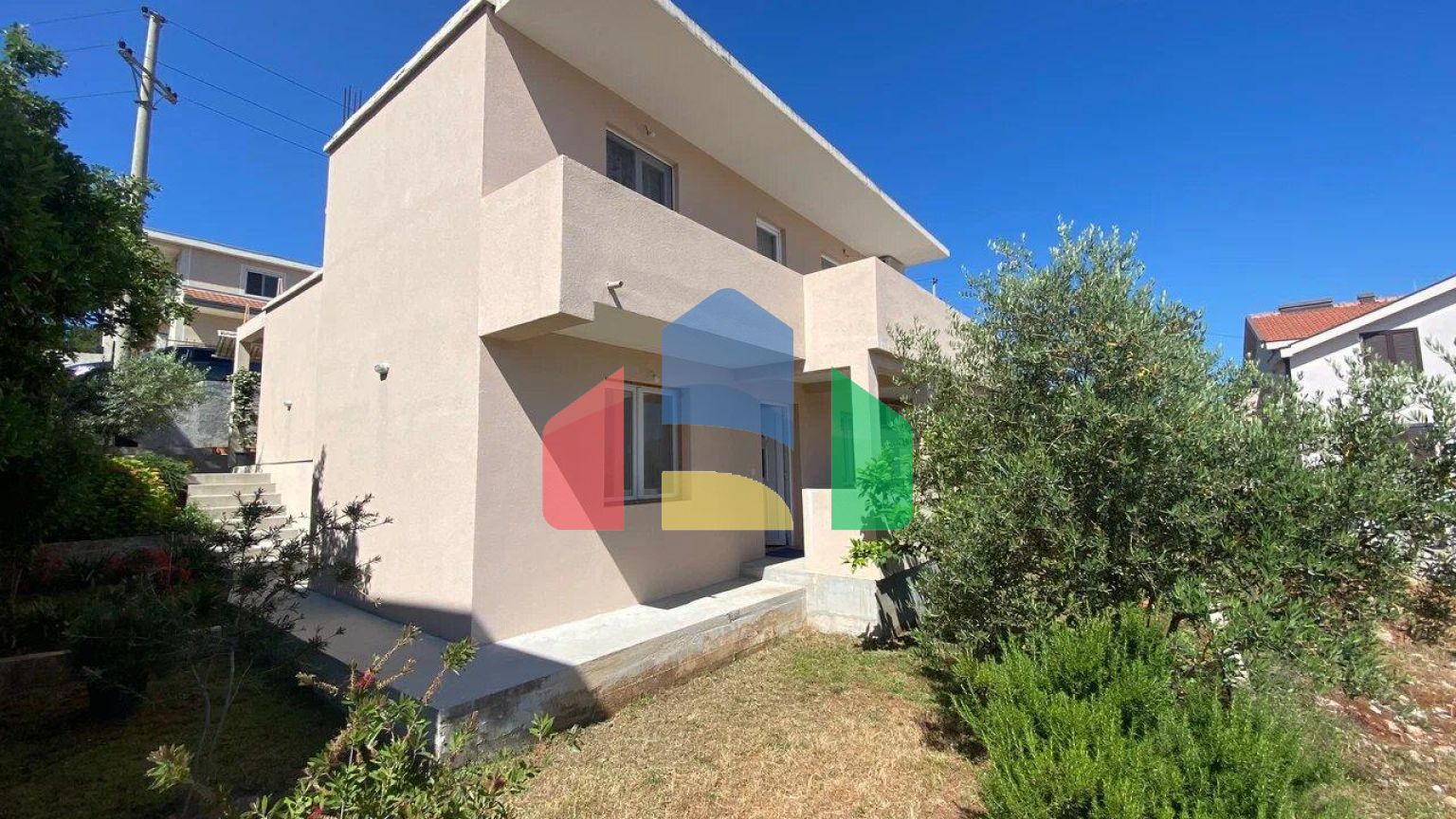 Новый дом в поселке Радовичи