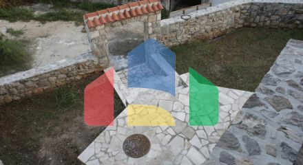 Старинный реконструированный комплекс домов