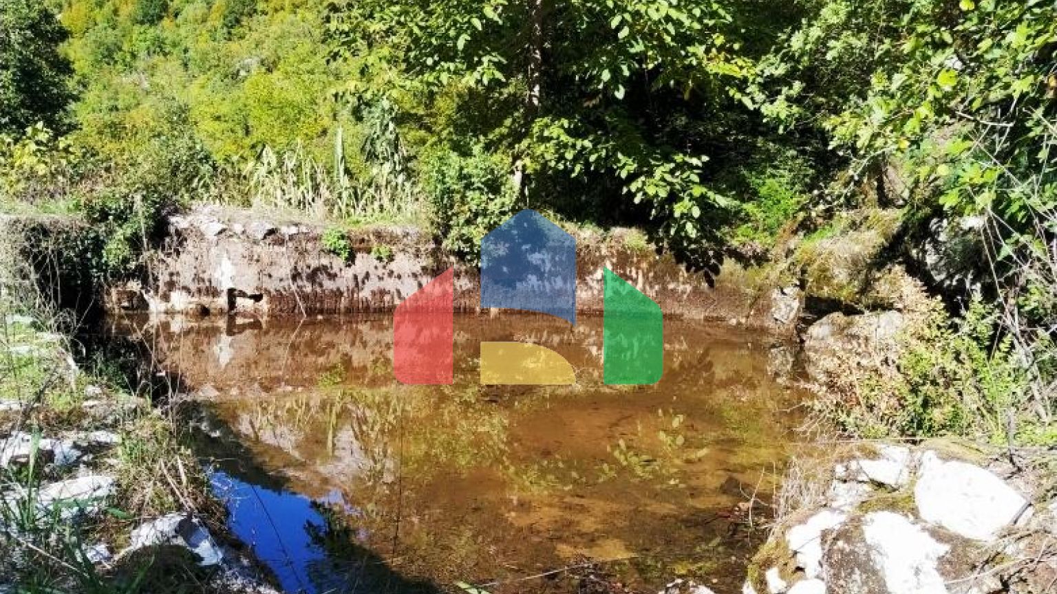 Имение на Скадарском озере