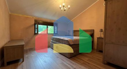 Two-storey villa with a large plot in the unique wine region of Sotonići, Virpazar.