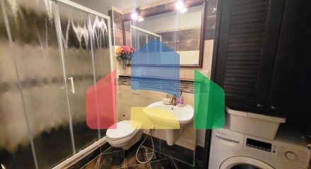 Просторная квартира на первом этаже с отдельным входом и частным бассейном в Костанице