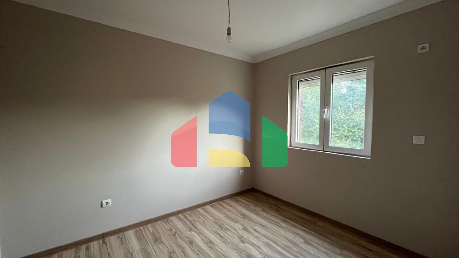 Новые недорогие квартиры  с 2 спальнями в закрытом комплексе с бассейном