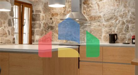 Продаётся дом в Шкаляри, Которский залив!