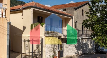 Продаётся дом в Шкаляри, Которский залив!