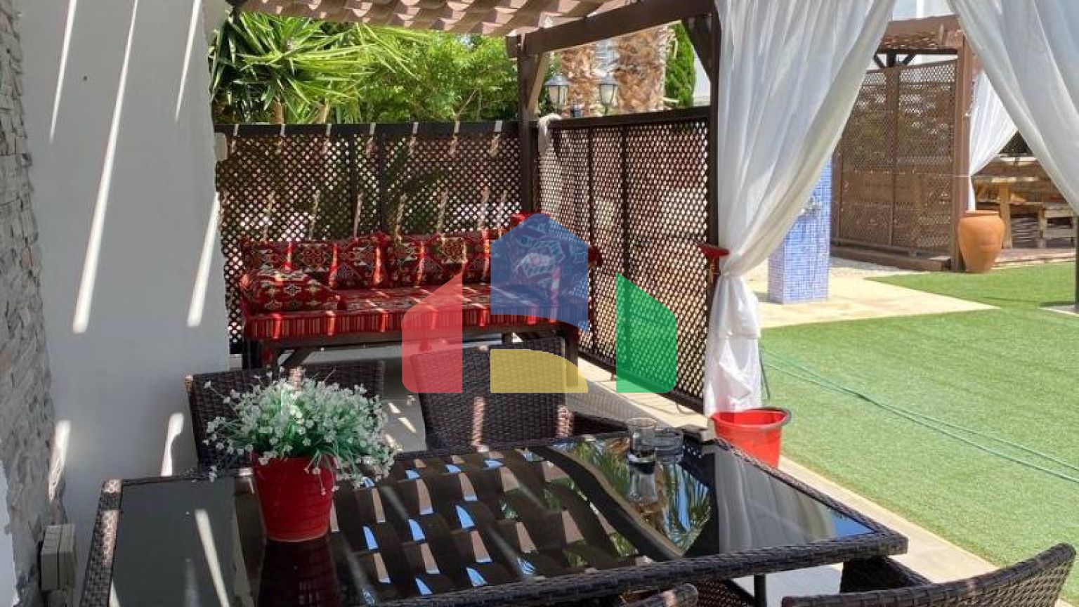 Вилла в малоэтажном комплексе Цезарь бич. Искеле. Боаз.