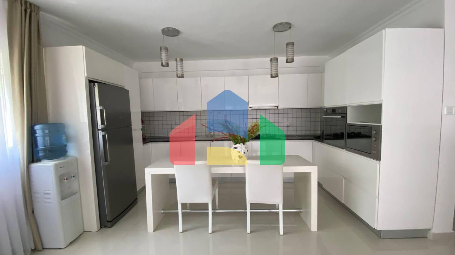 Вилла в малоэтажном комплексе Цезарь бич. Искеле. Боаз.