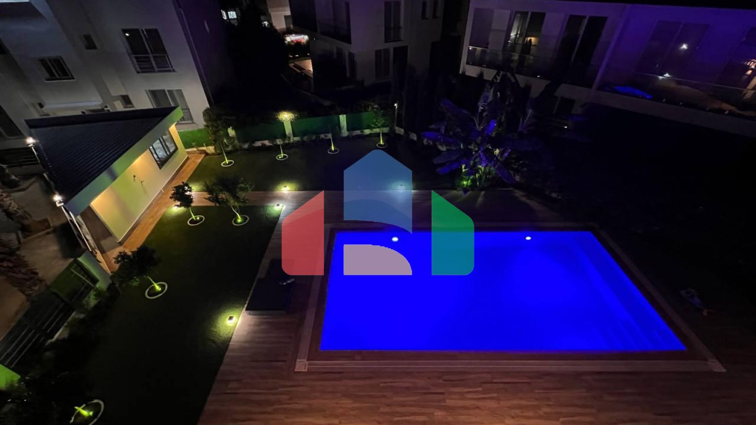 Продажа! Вилла Цезарь бич, Искеле. Боаз