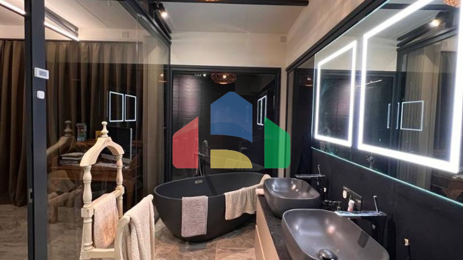 Продажа! Вилла Цезарь бич, Искеле. Боаз