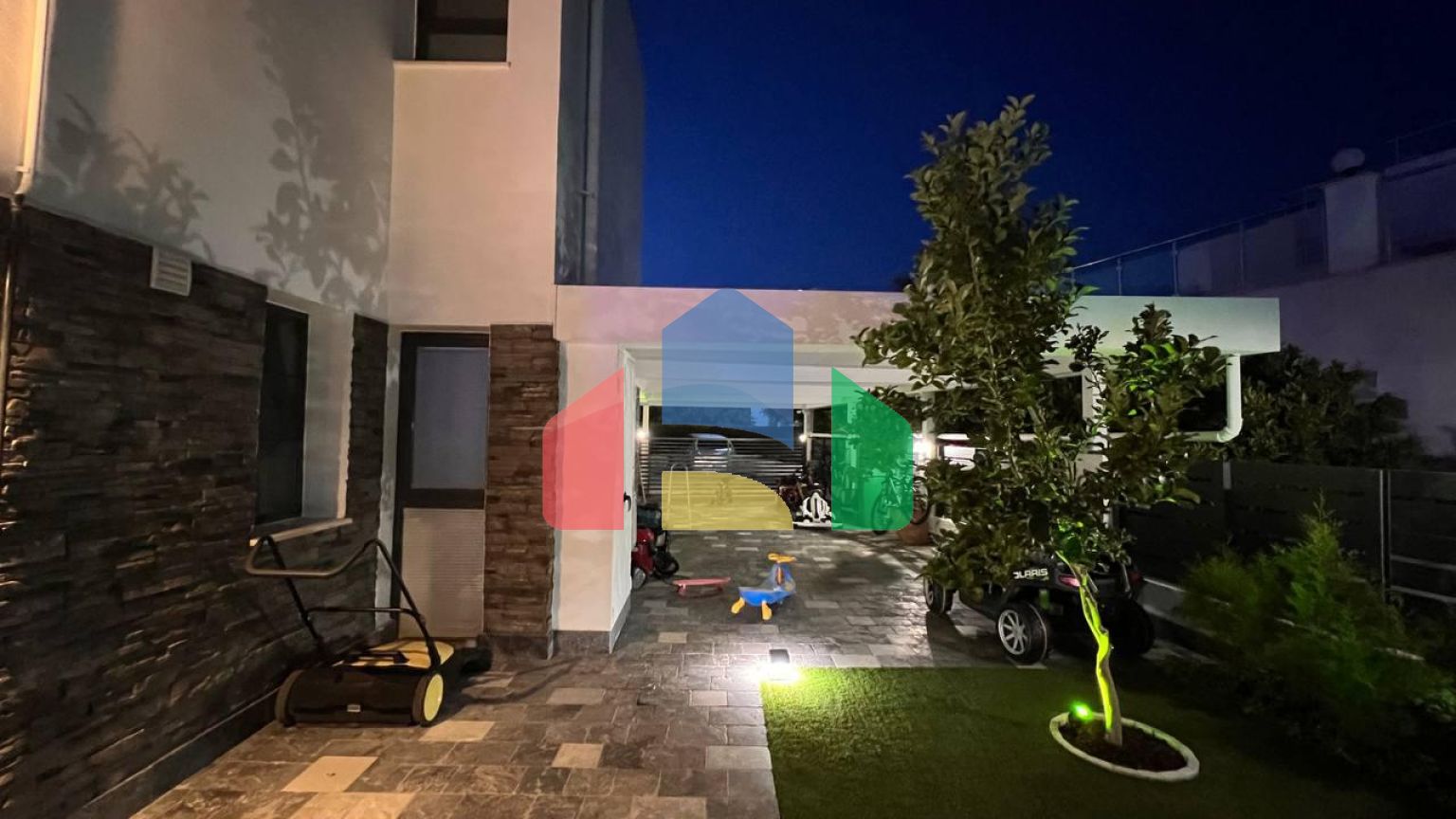 Продажа! Вилла Цезарь бич, Искеле. Боаз