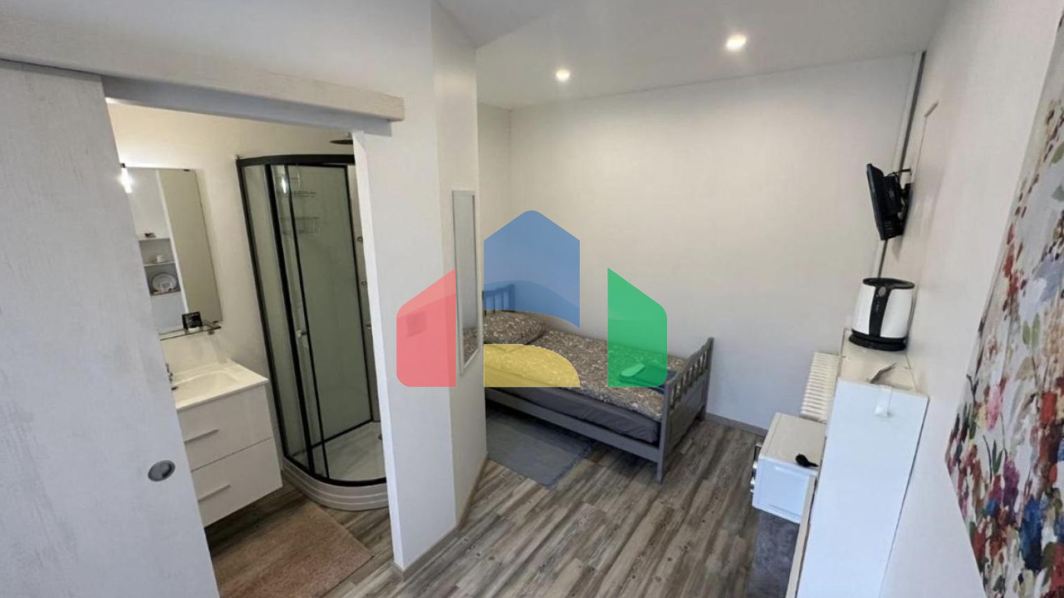 Доходный действующий мини-отель во Франции, Бургундия