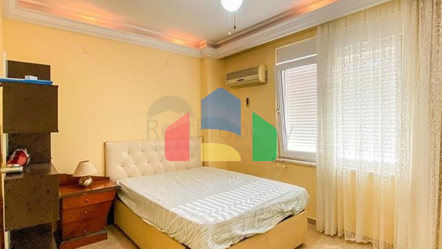 Трикімнатна квартира для постійного проживання дружної сім'ї