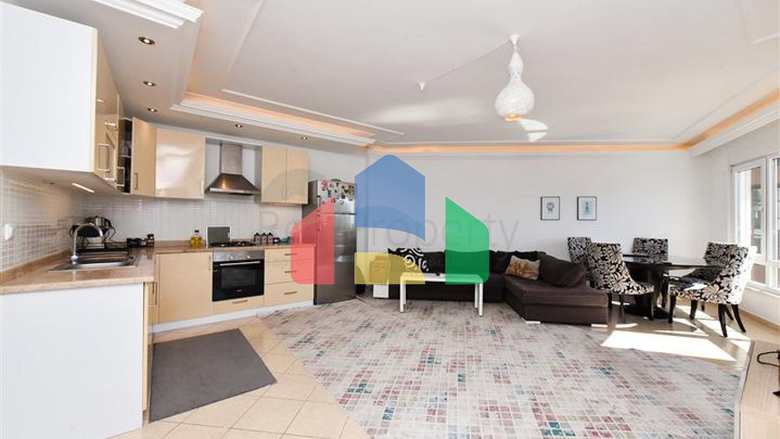 Велика квартира 2 + 1 з захоплюючим видом на місто