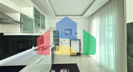 Просторная квартира планировки 3+1 в районе Джикджилли