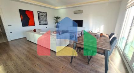 Простора квартира планування 3 + 1 в районі Джікджіллі