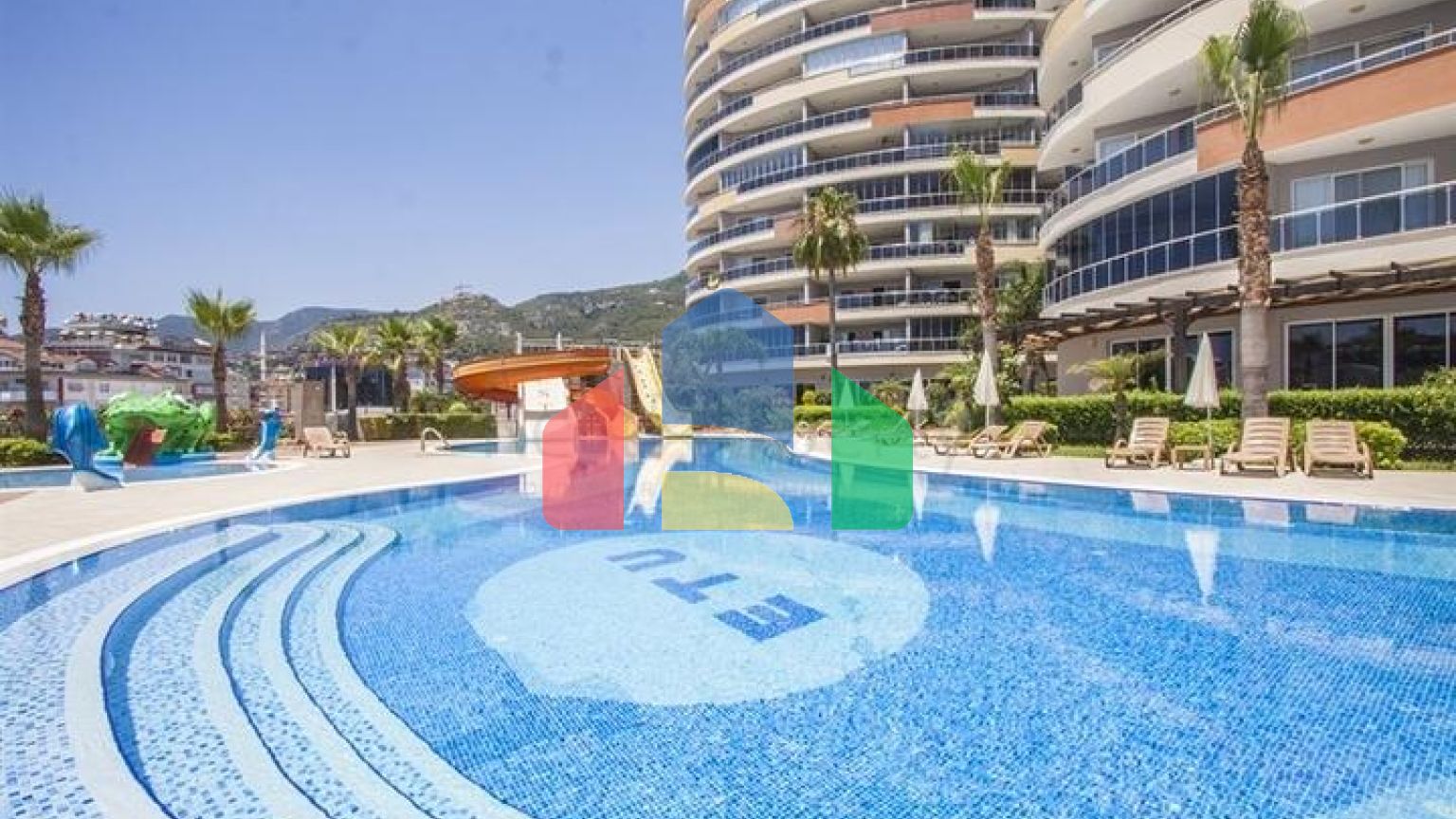 Квартира плануванням 2+1 в центральному районі Аланії-Джікджіллі