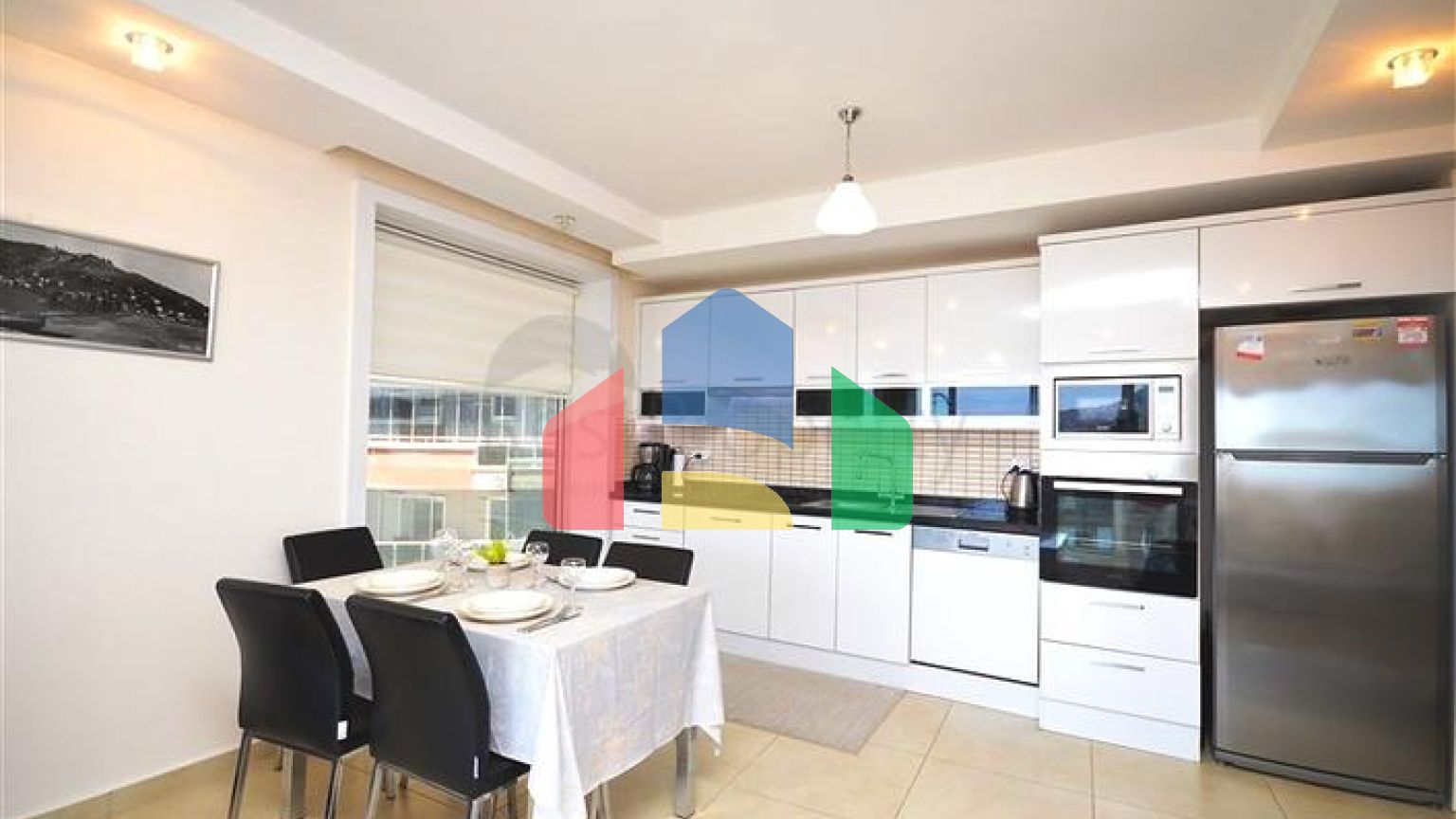 Квартира плануванням 2+1 в центральному районі Аланії-Джікджіллі