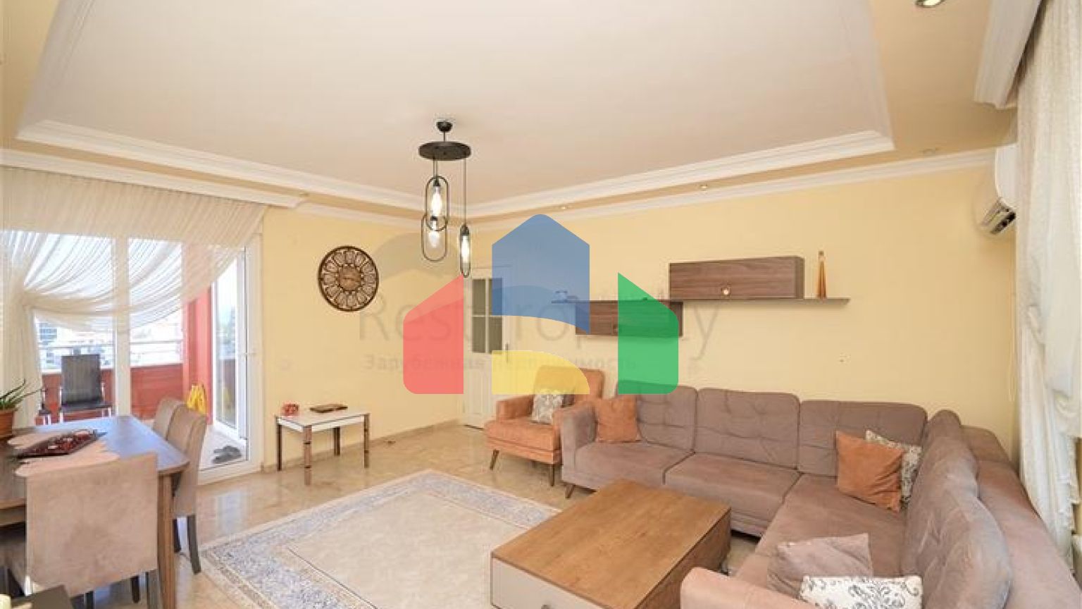 Квартира 2 + 1 з приголомшливими видовими характеристиками