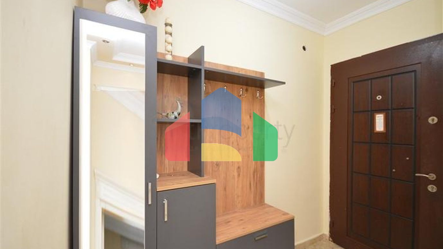 Квартира 2 + 1 з приголомшливими видовими характеристиками