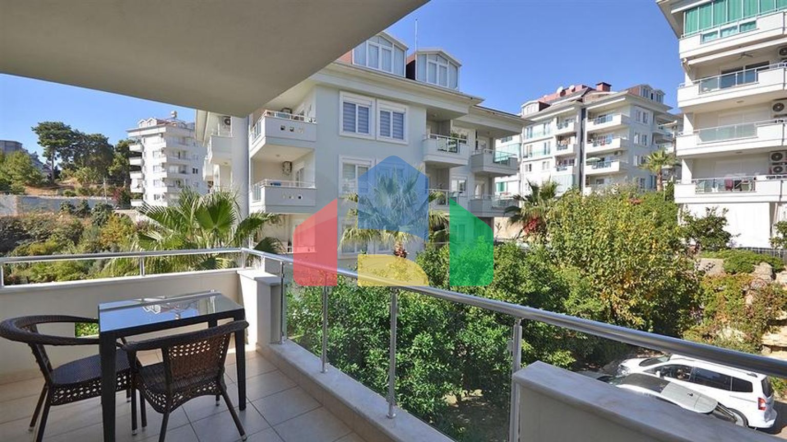 Затишна мебльована квартира 2 + 1 з розкішною інфраструктурою в одному з кращих комплексів Аланії