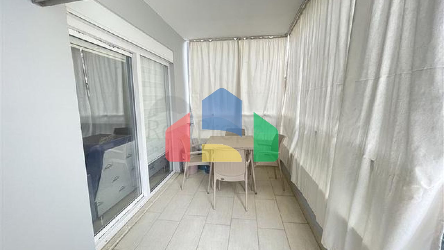 Просторі апартаменти 1+1 в популярному районі Джікджіллі