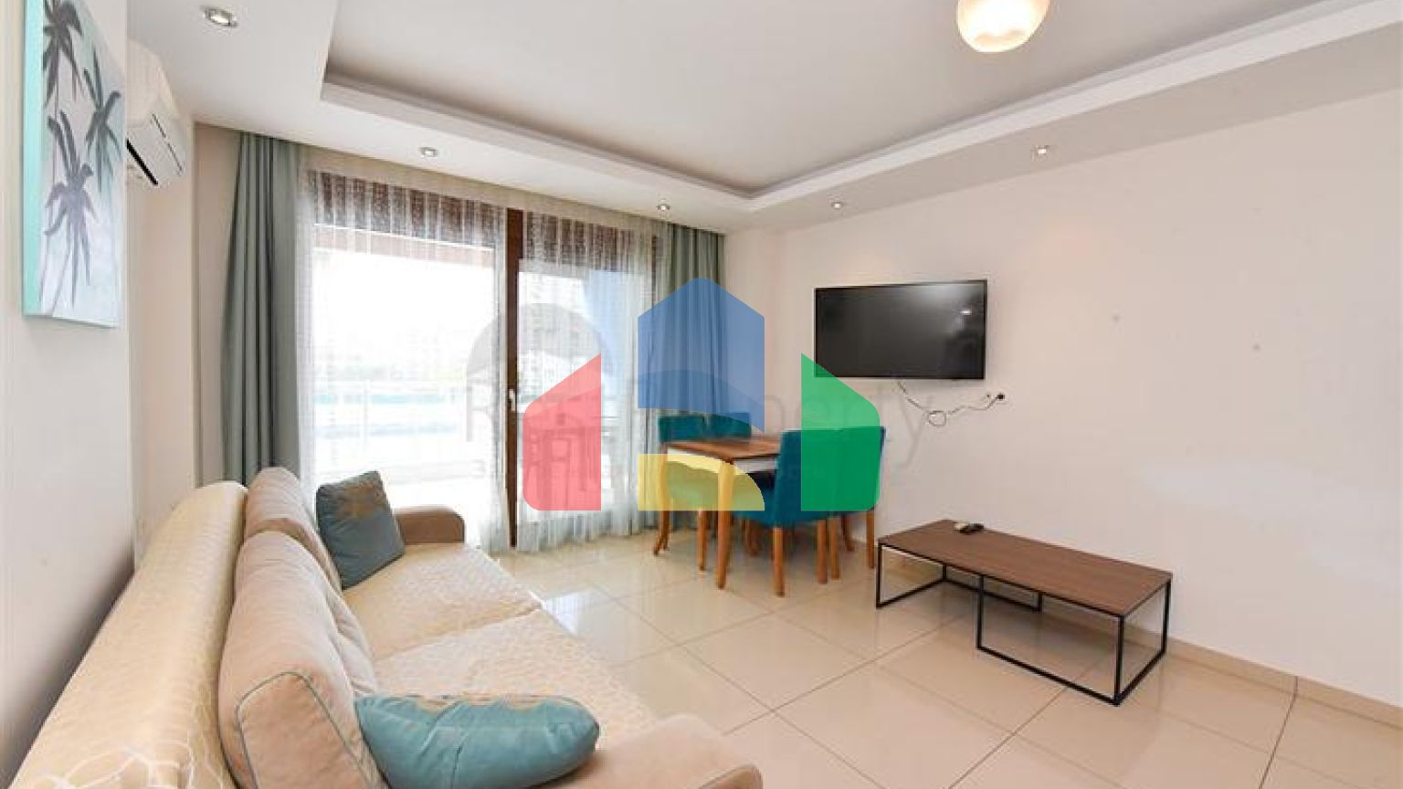 Квартира-студія в центральному районі Аланії