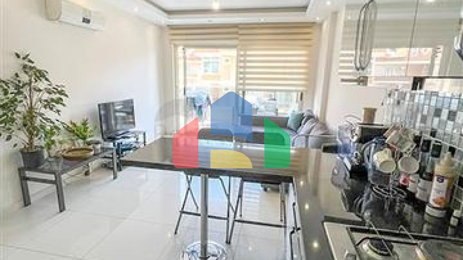 Просторі апартаменти 1 + 1 площею 70 м2