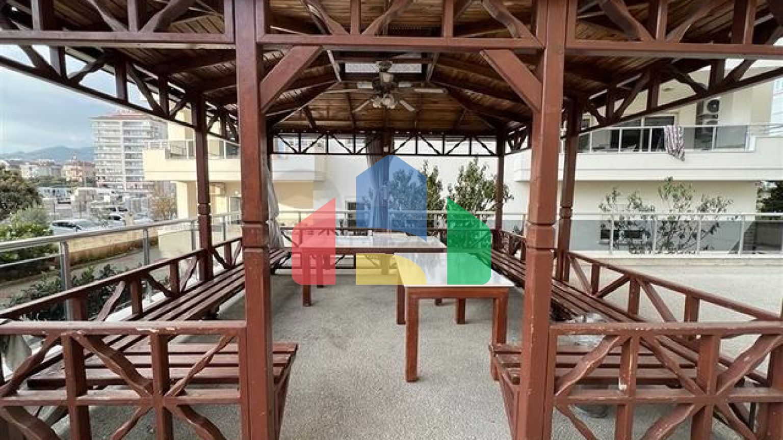 Просторі апартаменти 1 + 1 площею 70 м2