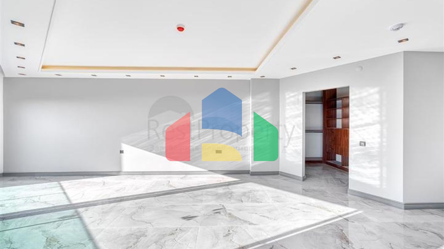 Современная роскошная вилла в центре Джикджилли с панорамным видом на море