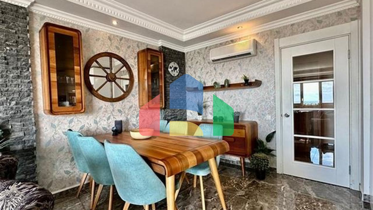 Квартира 2 + 1 з прекрасним видом на море