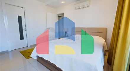 Сімейна квартира в доглянутому комплексі з готельною інфраструктурою