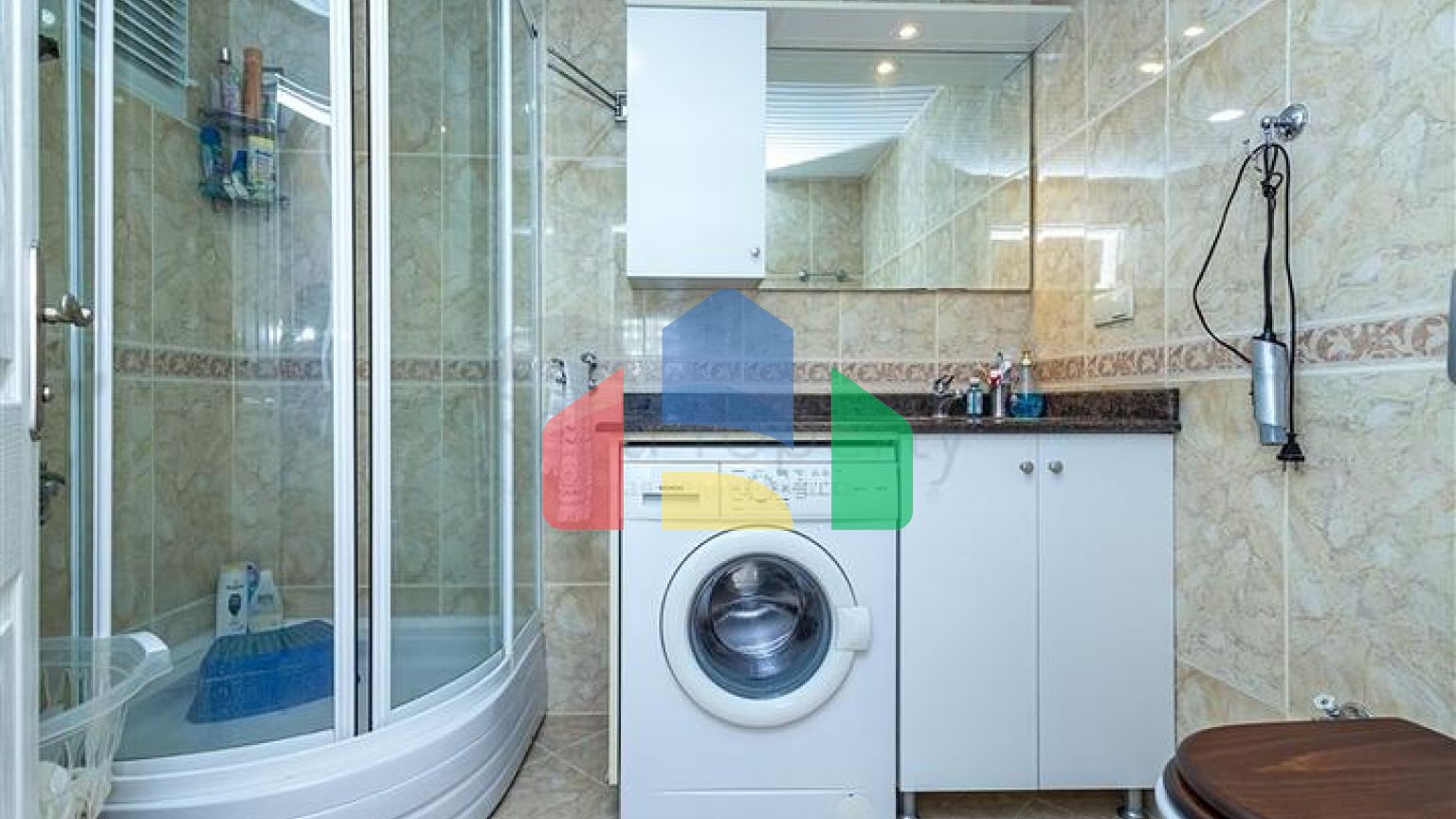 Затишна мебльована квартира 2+1 в комплексі з інфраструктурою