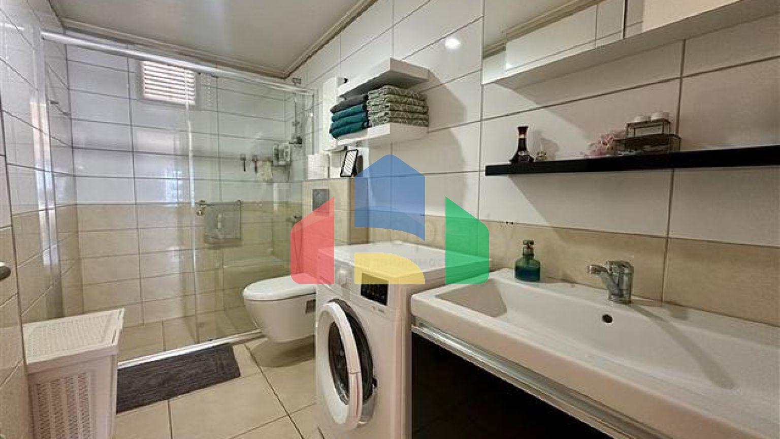 Затишна квартира 1 + 1 в житловому комплексі з багатою інфраструктурою