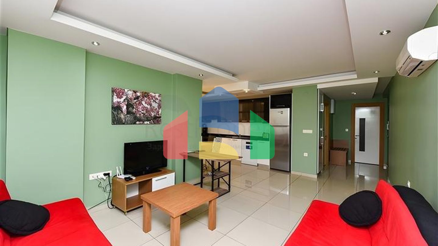 Простора квартира 1 + 1 в районі Джікджіллі