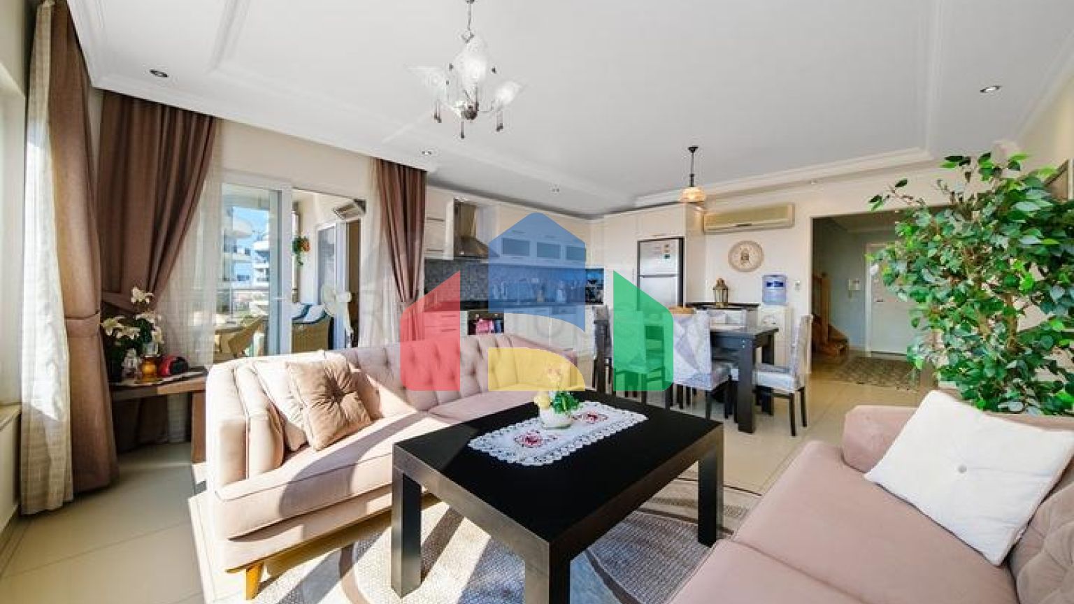 Пентхаус 4 + 1 з видом на море в Джікджіллі