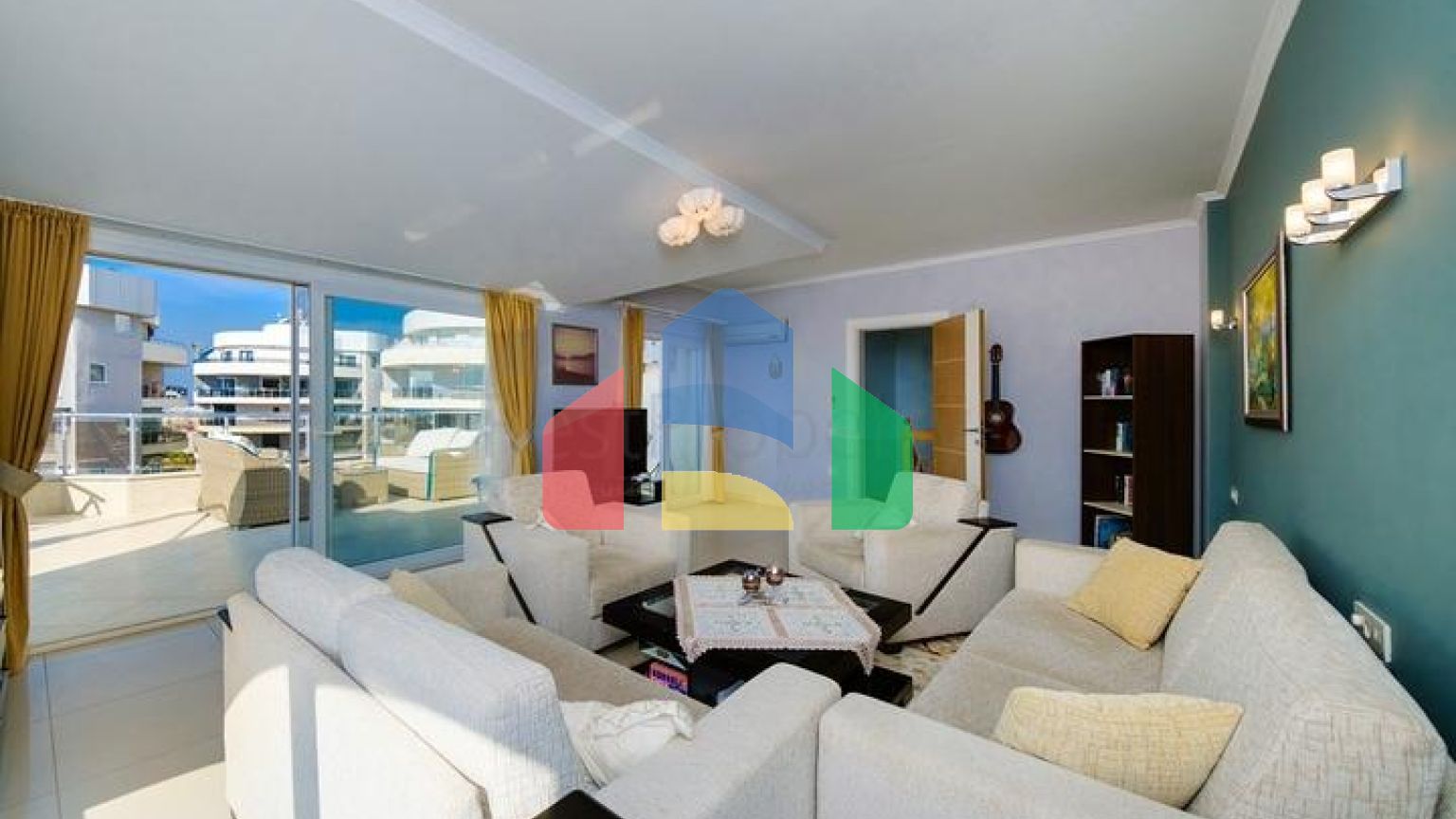 Пентхаус 4 + 1 з видом на море в Джікджіллі