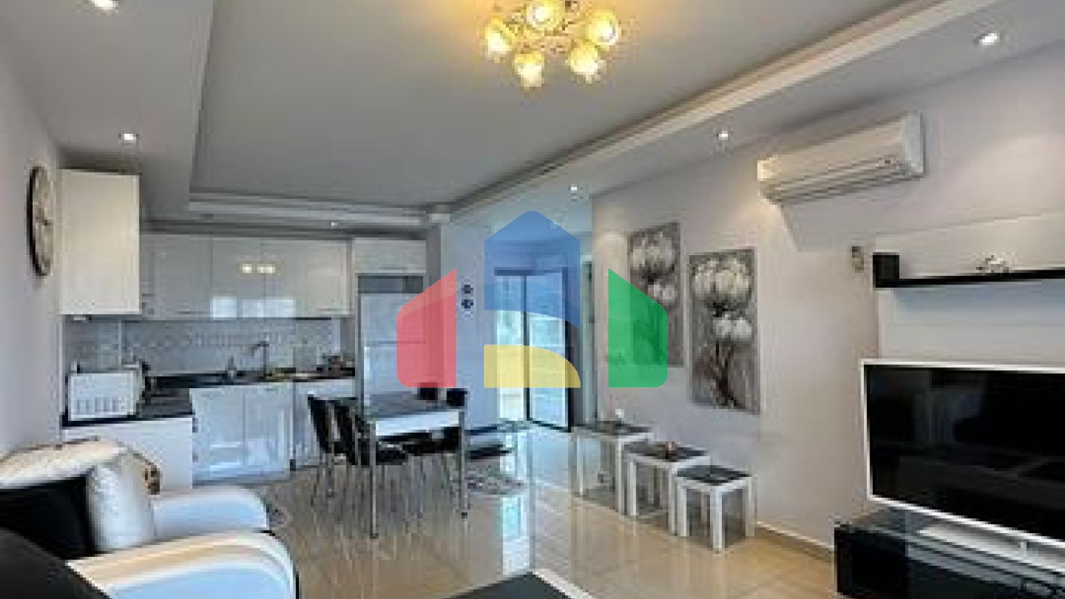 Мебльована двокімнатна квартира в районі Джікджіллі