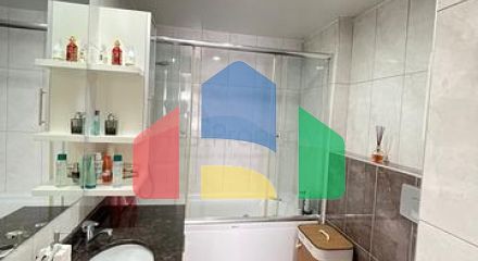 Простора квартира 2+1 в центральному районі Аланії