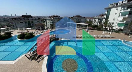 Простора квартира 2+1 в центральному районі Аланії