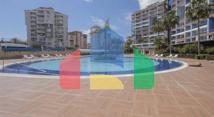 Простора квартира 1+1 в центральному районі Аланії