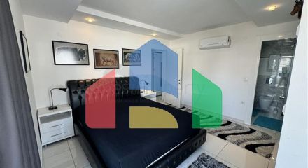 Простора квартира 2+1 в центральному районі Аланії