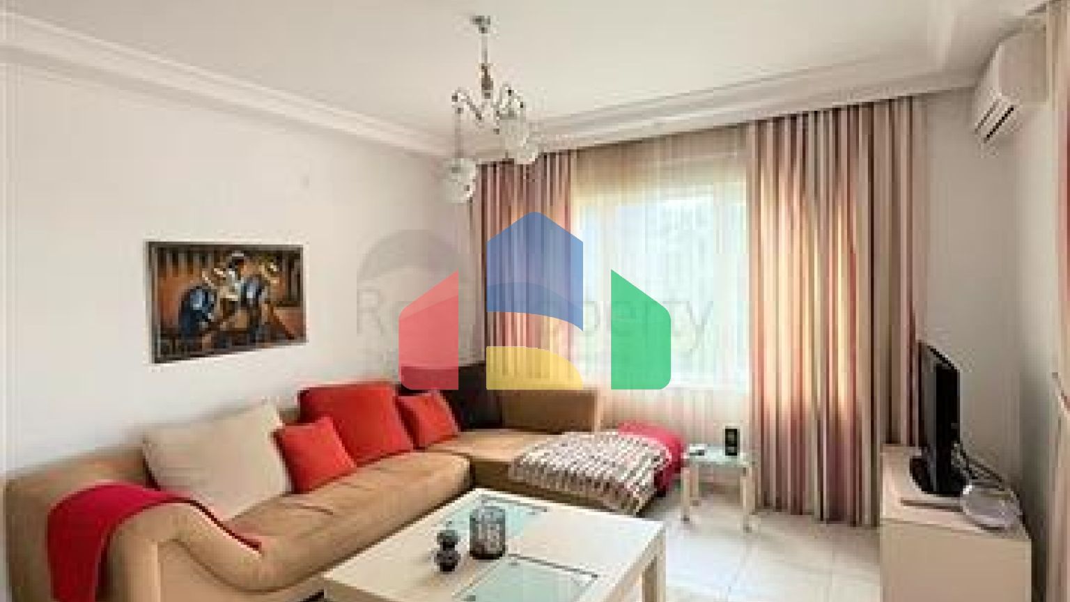 Затишна трикімнатна квартира в Джікджіллі