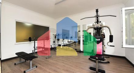 Затишна трикімнатна квартира в Джікджіллі