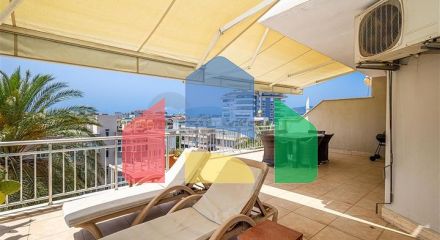 Простора квартира 2+1 в комплексі з розвиненою інфраструктурою в районі Джікджіллі